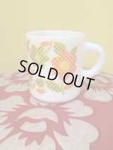 チェックFLOWER ミルクガラスmug