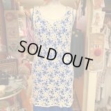 (SALE)  Flower motif crochet tops  