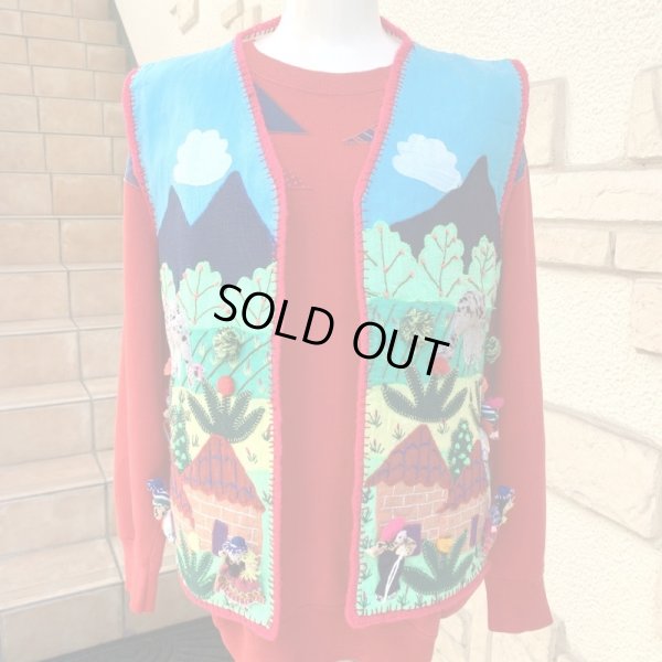 画像1: (SALE) Vintage embroidery doll motif vest