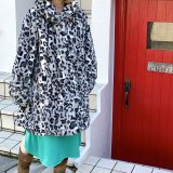 (SALE) Vintage bk.gy leopard eco fur reversible coat