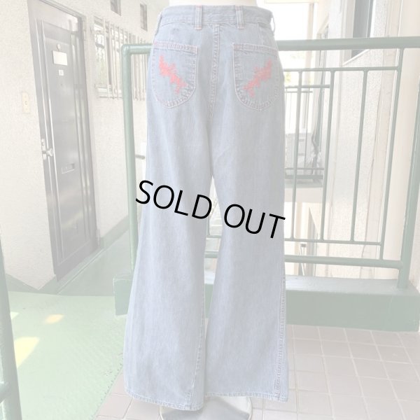 画像1: Vintage embroidery pocket denim flare pants