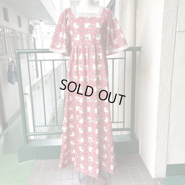 画像1: Vintage butterfly printed flaresleeves dress