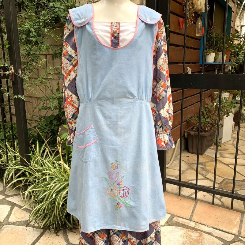 (SALE) Vintage Flower embroidery apron dress kusukusu daisy