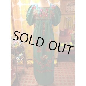 画像: GR FLOWER刺繍メキシカンワンピース