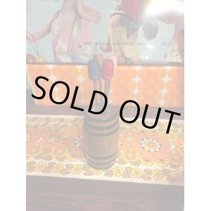 画像: 小さな樽のピックセット