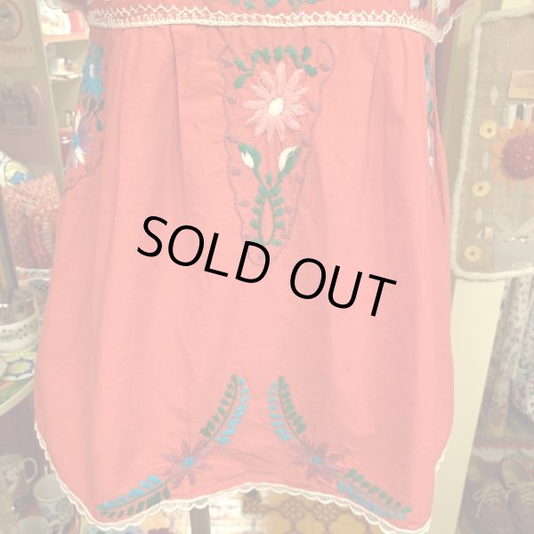 画像2: Mexican flower embroidered tops