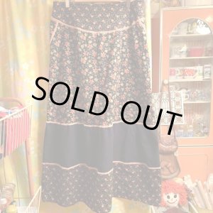 画像: Two floral patterns long skirt