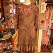 画像1: Brown suede flower embossing apron