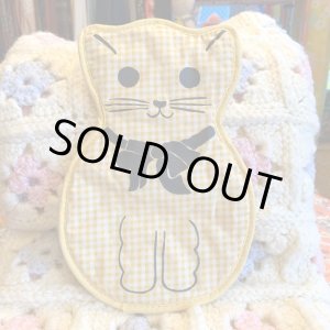 画像: Gingham cat potholder