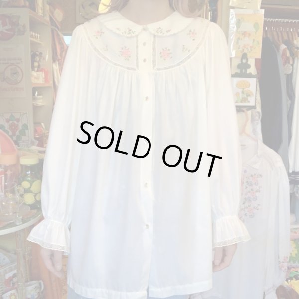 画像1: Flower embroidery blouse