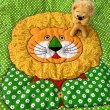 画像1: DEAD STOCK Vintage flowerlion patchwork quilted cover