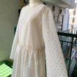 画像2: Vintage flower embroidery lace long dress