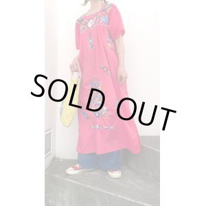 画像: Vintage flower embroidery mexican dress