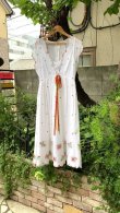 画像2: 60'S Vintage dot&flower embroidery ribbon dress