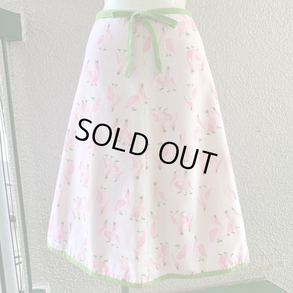 画像1: Vintage pink lightgreen stork printed wrap skirt