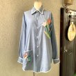 画像2: Vintage flower&butterfly&bee patchwork chambray shirt