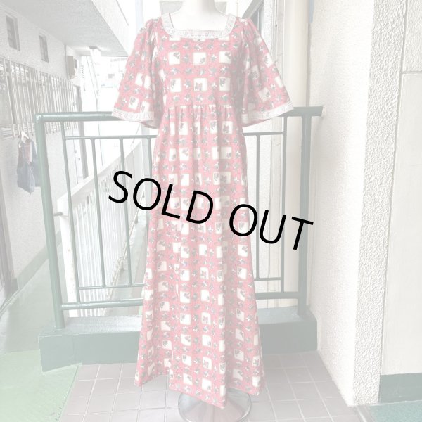 画像1: Vintage butterfly printed flaresleeves dress