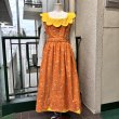 画像1: Vintage scalloped collar flower printed apron dress