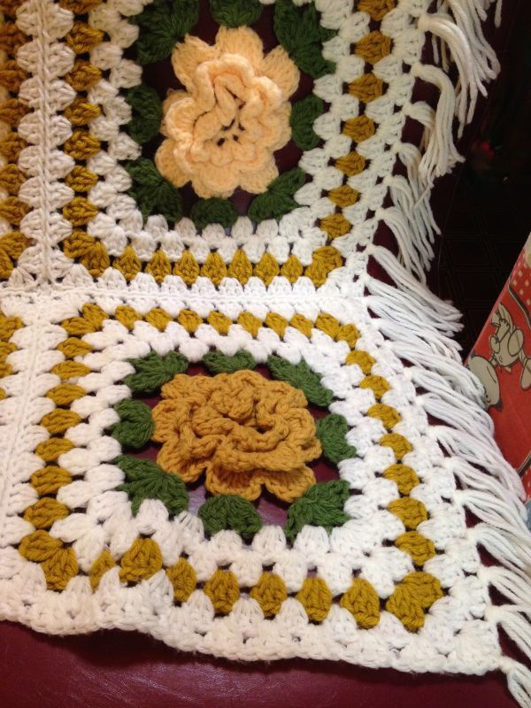 画像: カラフル　Flower Knit Blanket