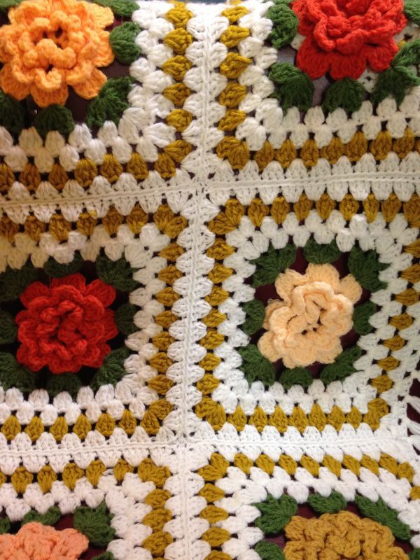 画像: カラフル　Flower Knit Blanket