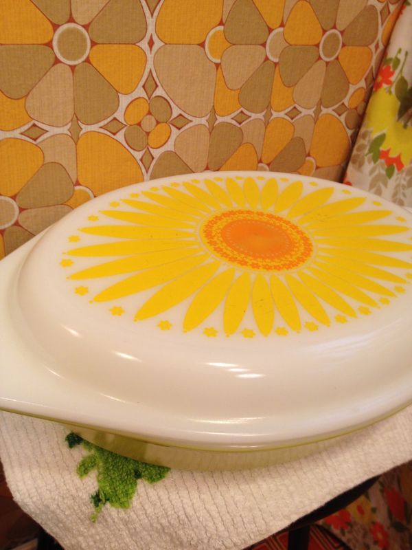 画像: OLD PYREX DAISY OVEN WARE