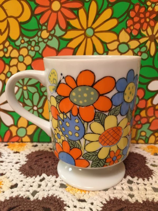 画像: レトロFLOWER脚付きMug