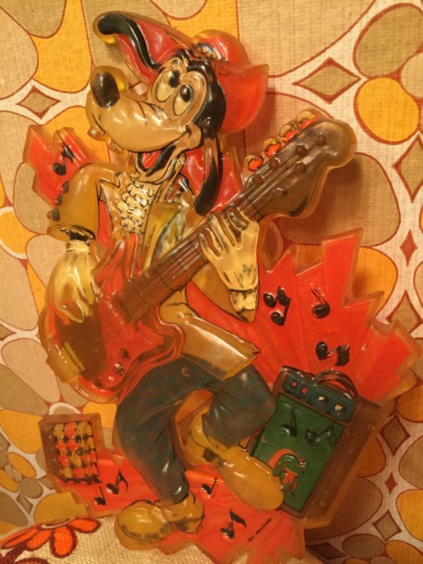 画像: Playing guitar Goofy Wallhanging