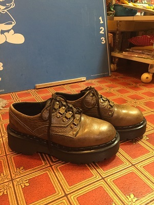 画像: Dr. Martens Trekking Shose