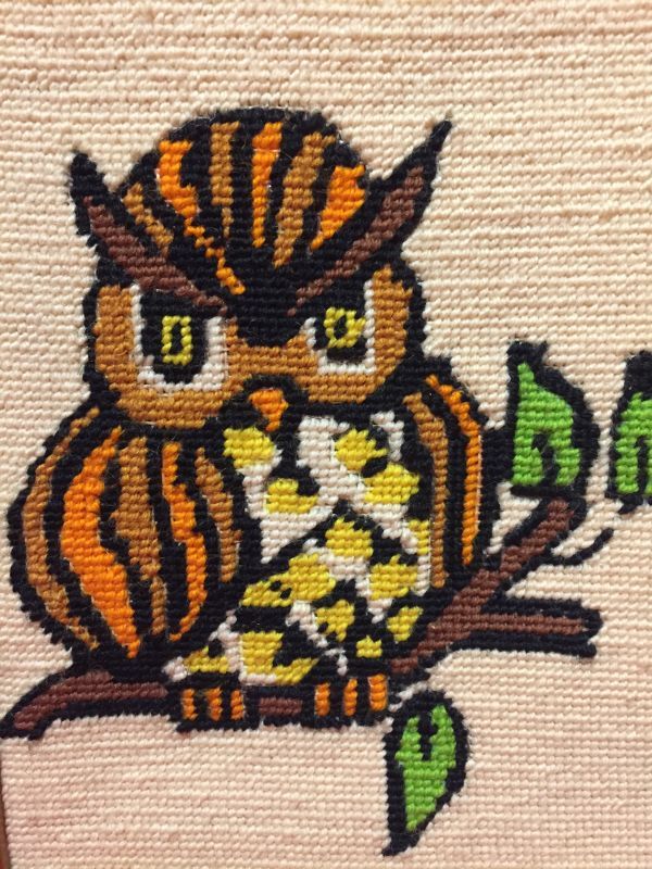 画像: ニードルポイント OWL WallHanging