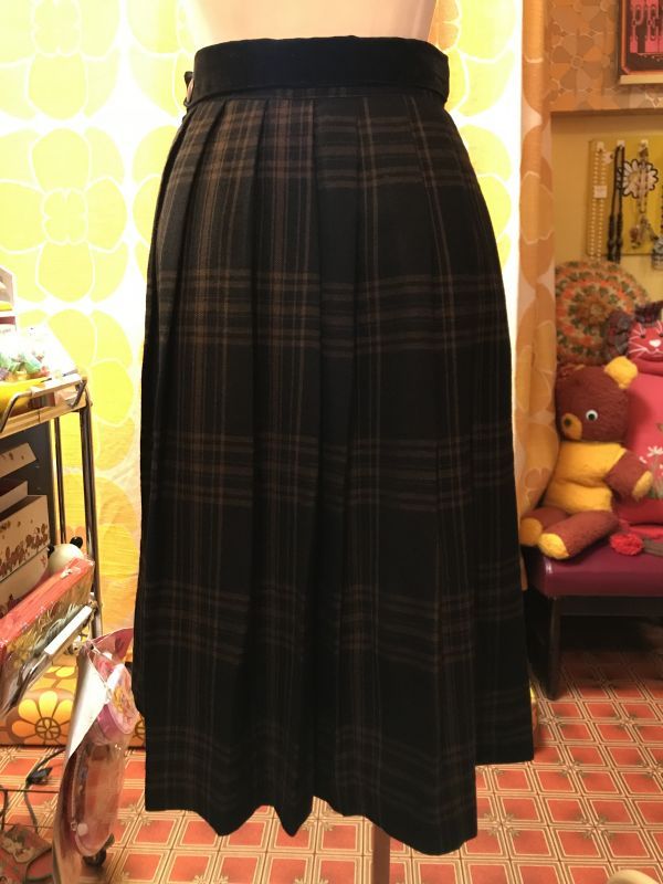 画像: ベルベットなウエストラインが可愛い チェックプリーツスカート