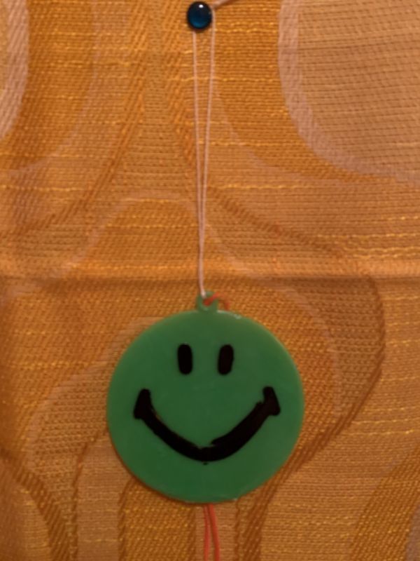 画像:  VINTAGE Smile Face Plastic Necklace （GR)