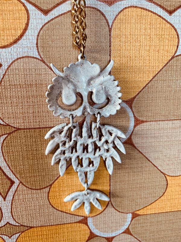 画像: VINTAGE WHITE OWL ペンダント