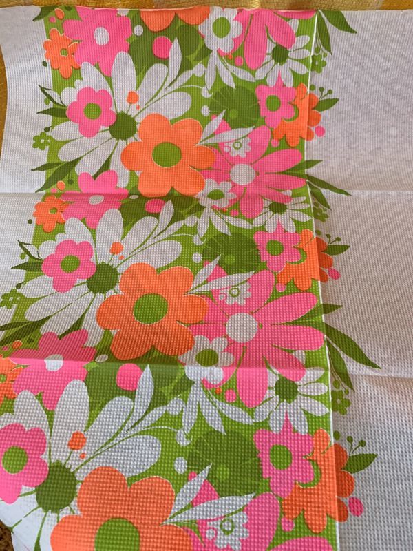 画像2: Flower Garden Vintage PaperTableCloth