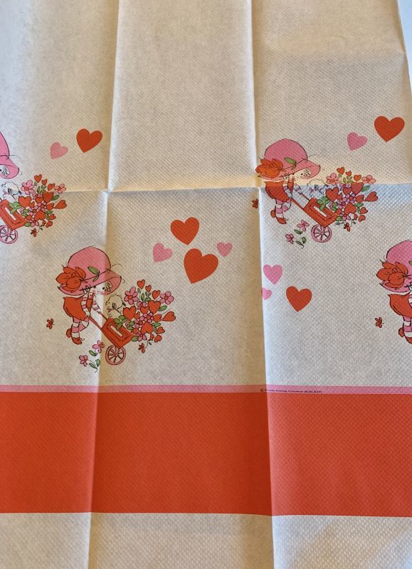 画像: Heart&Dog‣Girl Picking Flowers Vintage PaperTablCloth