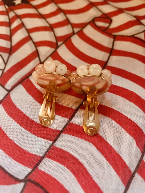 画像: USA VINTAGE White/Pink マーブルBEADS EARRING