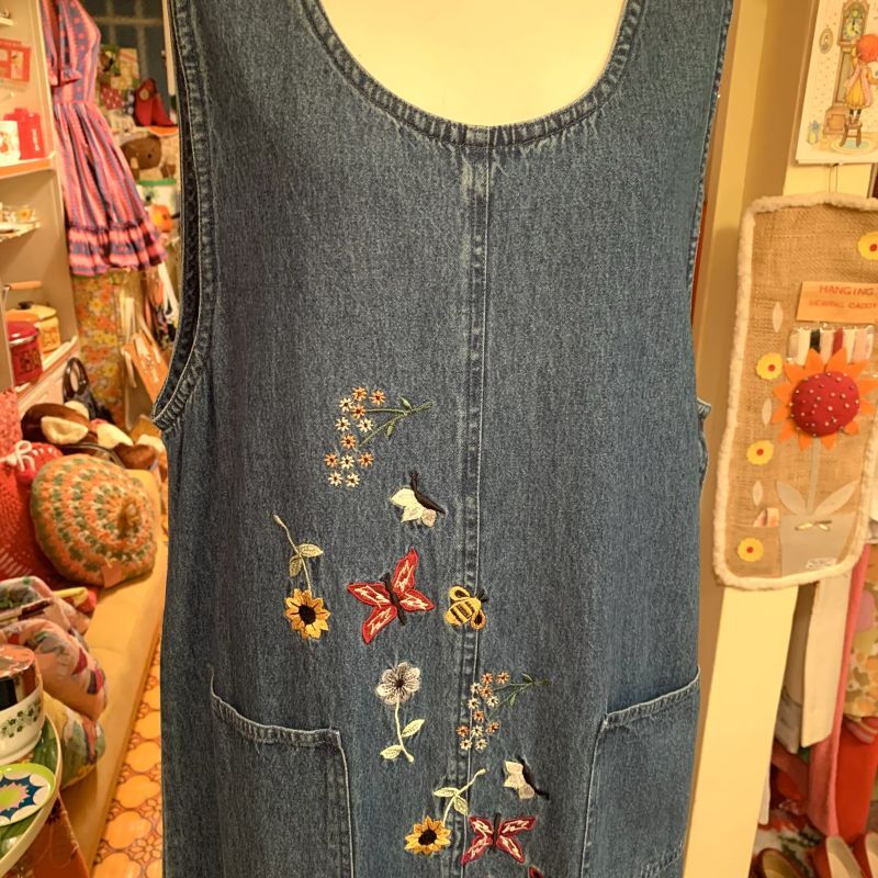 画像: Butterfly・Flower embroidery sleeveless denim onepiece