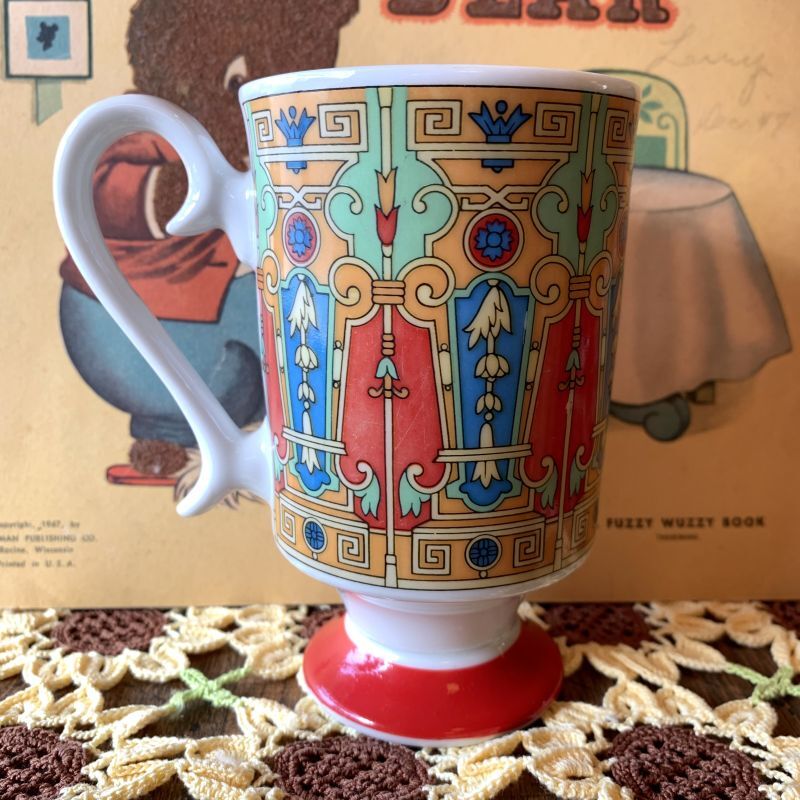 画像: Royal Crown Arnart Smug Mugs