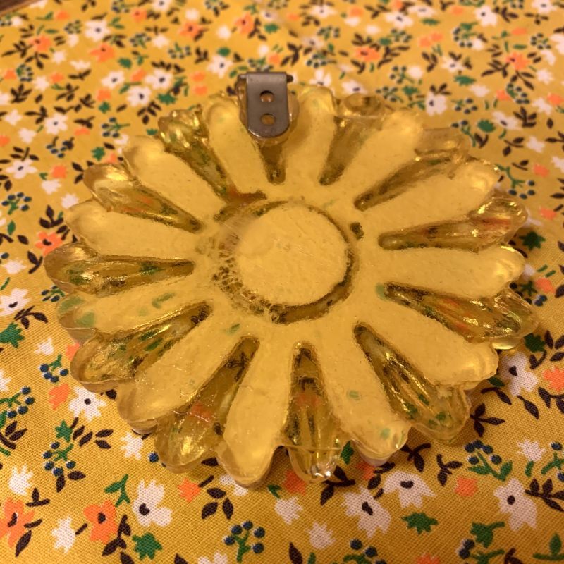 画像2: Lucite flower wall hanging