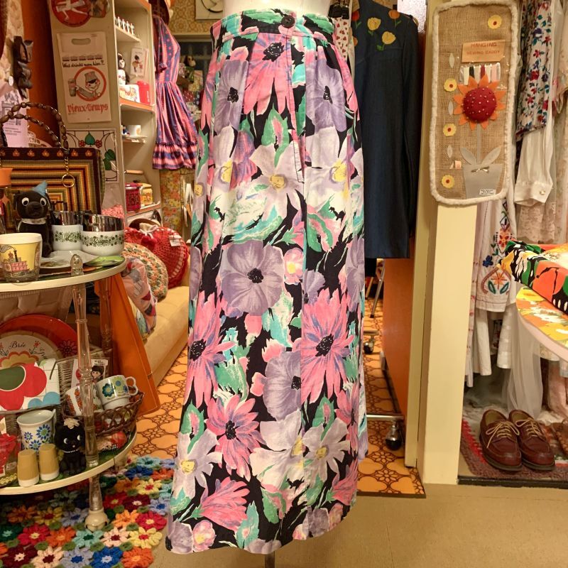 画像: (SALE) Floral pattern flare skirt