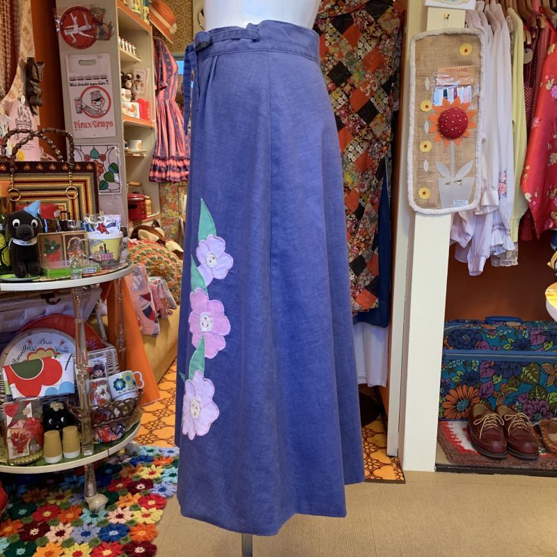 画像: Reversible flower patchwork wrap skirt