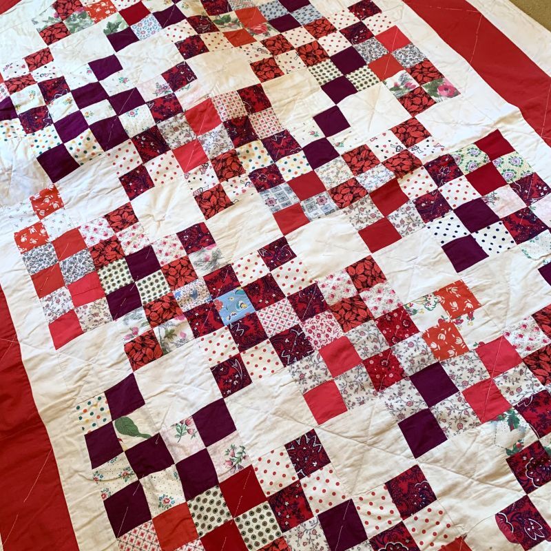 画像: Vintage patchwork quilt