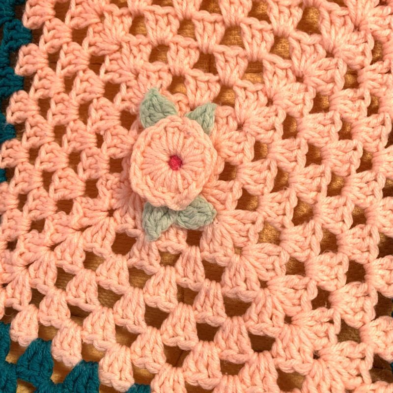 画像: Flower motif knit blanket