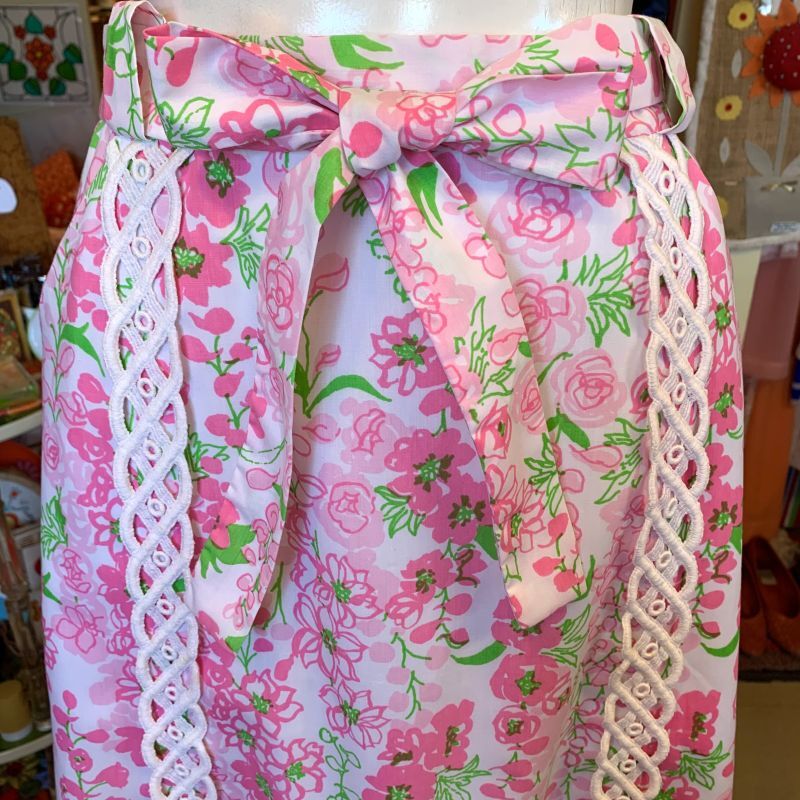 画像: Cutwork lace flower pattern wrap skirt