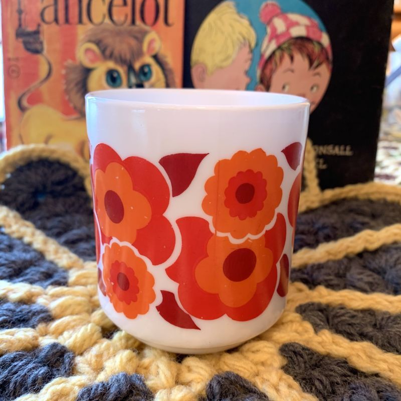 画像: ARCOPAL Vintage Flower pattern mug