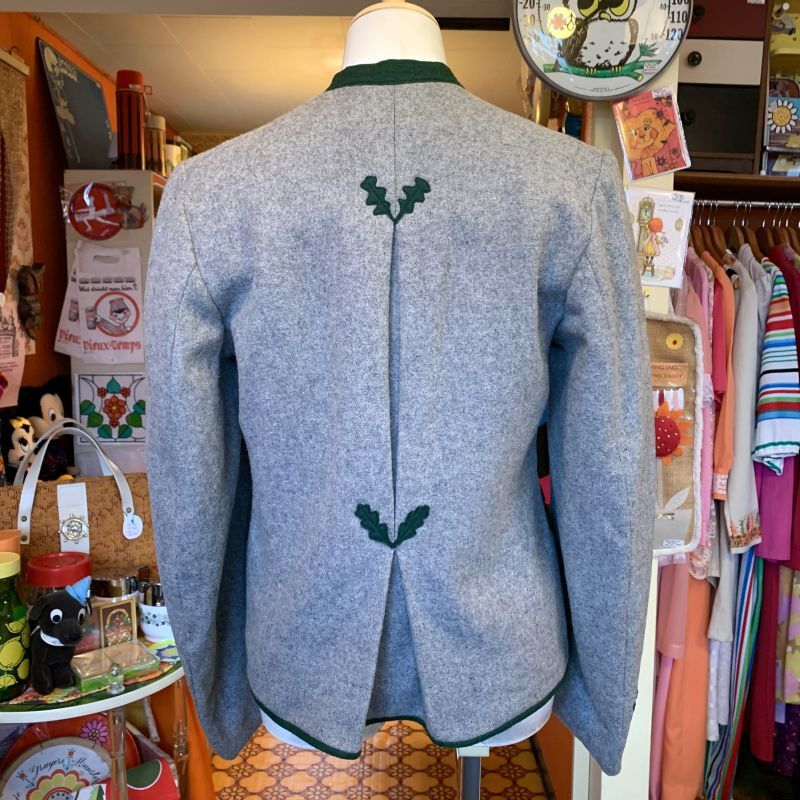 画像: Leaf patch wool jacket