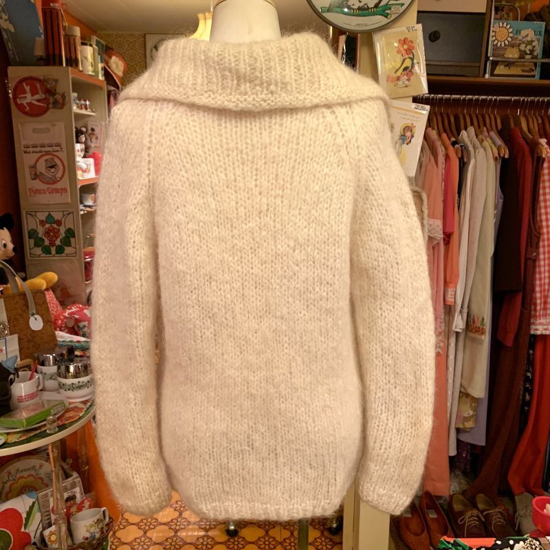 画像: Vintage Ivory wool cardigan