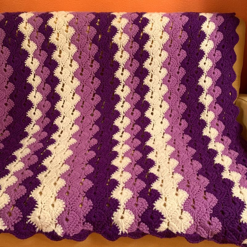 画像: Purple/white Vintage knit blanket