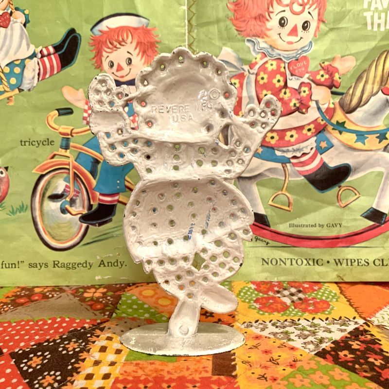 画像: Raggedy Ann piercing holder stand