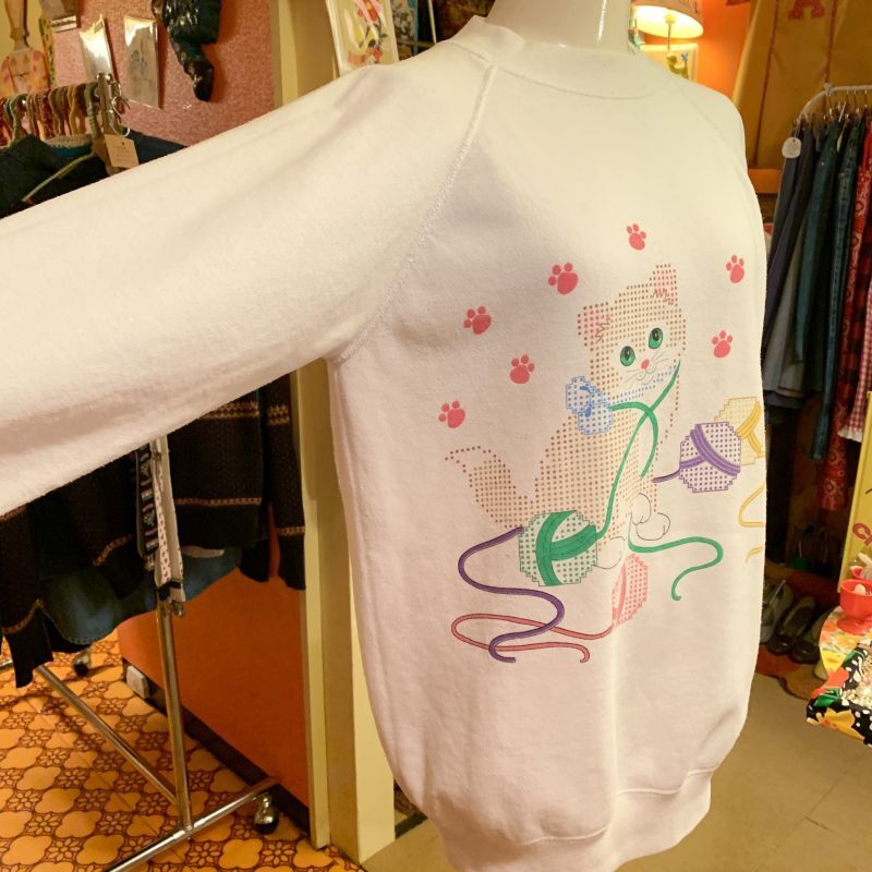 画像: Cat patterned sweat