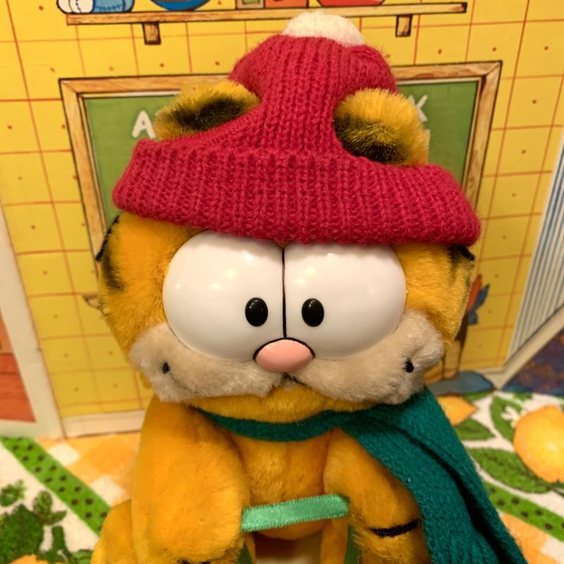 画像: オリジナル紙タグ付き DEADSTOCK DAKIN社 Rode a sled Garfield plush doll